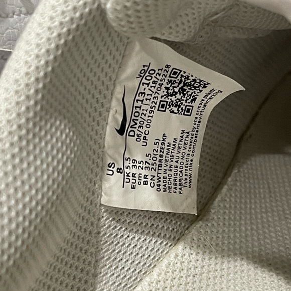 Women’s Nike Platform Air Force 1 - Picture 6 of 6